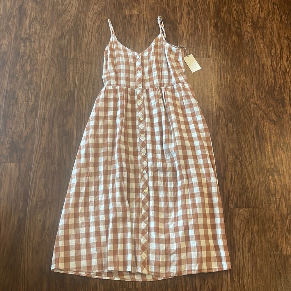 Women’s dress